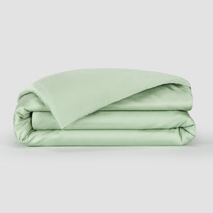 Capa de edredão Verde bambu by Momo Cotton – tecido de cetim 300 fios, suave, respirável e sustentável.