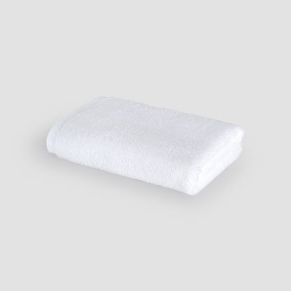 Toalha de mão branco em bambu da Momo Cotton – macia, absorvente, seca rápido e sustentável